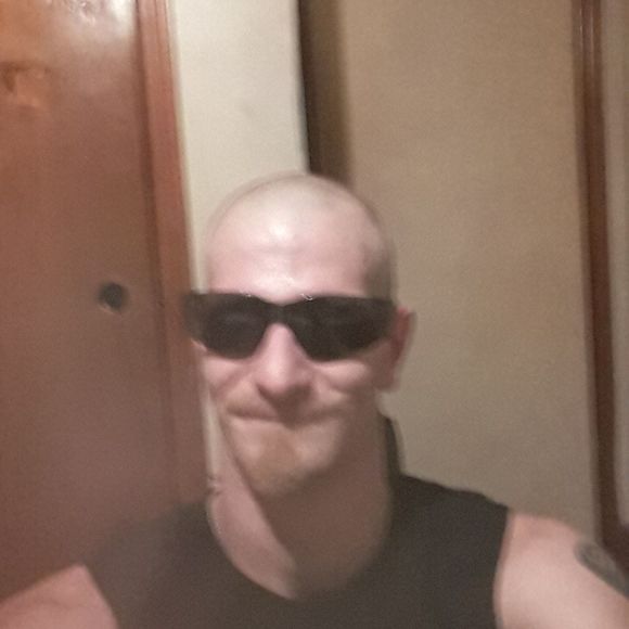 Meet your Posher, Clint - Picture 1 of 1